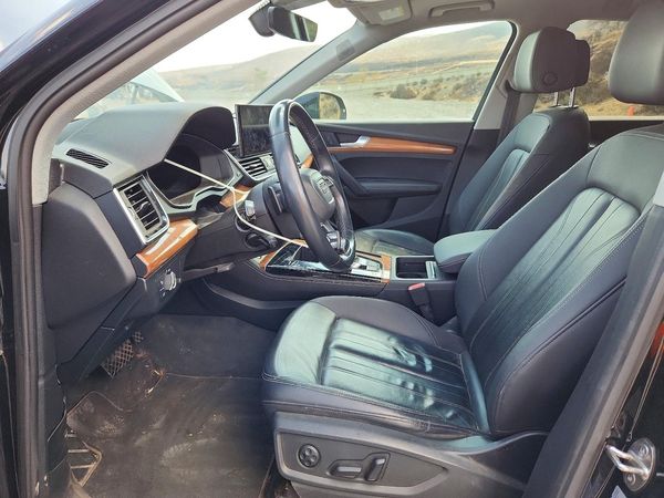 2021 AUDI Q5 quattro Premium Plus