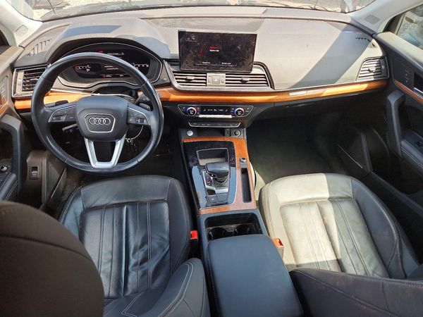 2021 AUDI Q5 quattro Premium Plus
