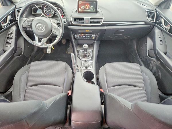 2016 MAZDA 3