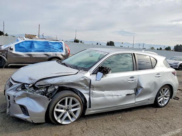 2014 LEXUS CT 200h