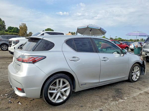 2014 LEXUS CT 200h