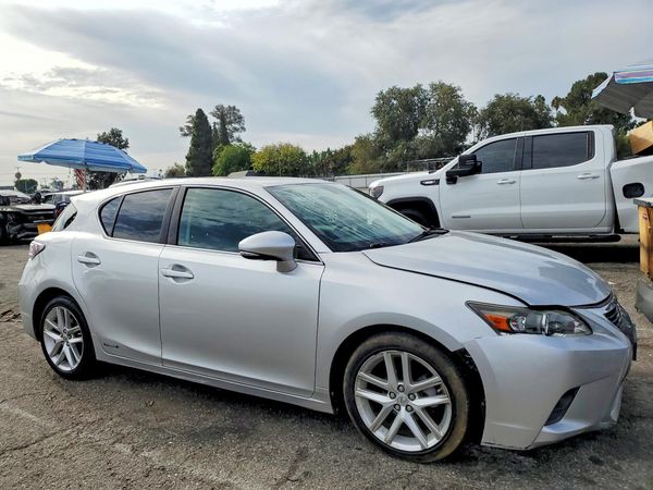 2014 LEXUS CT 200h