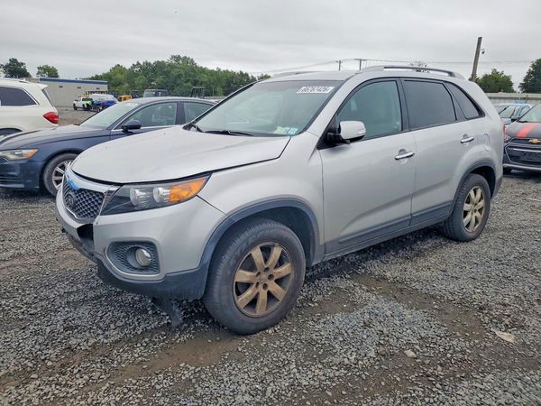 2013 KIA SORENTO