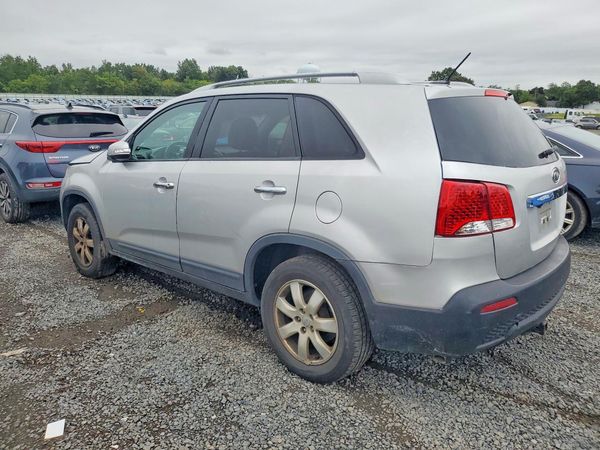 2013 KIA SORENTO