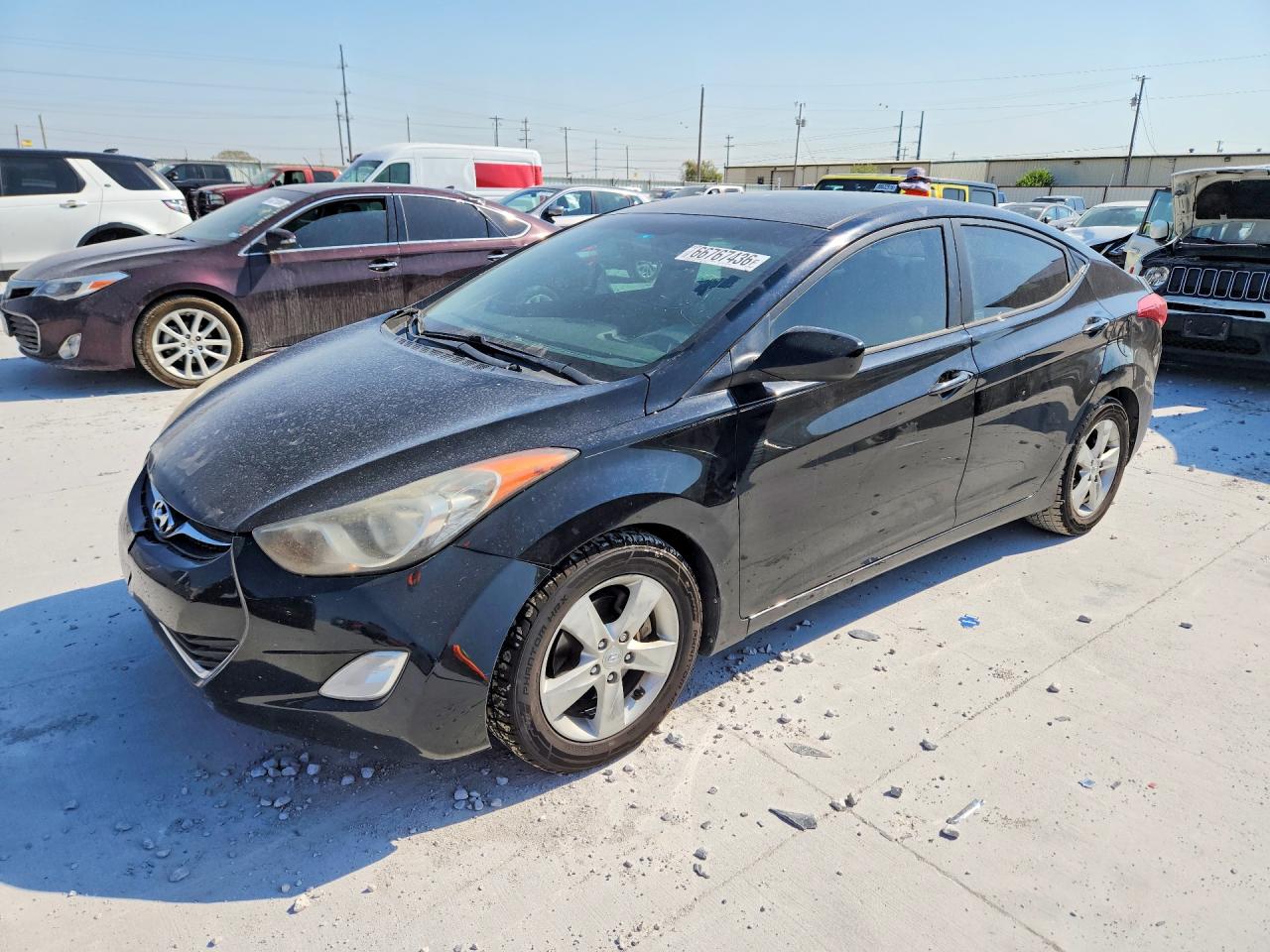 2012 HYUNDAI ELANTRA GLS(Middle grade) — Front 3/4