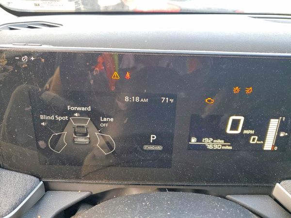 2025 NISSAN KICKS