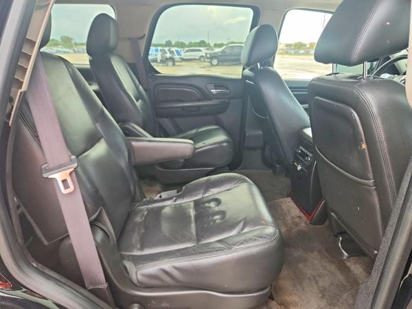 2012 CADILLAC ESCALADE