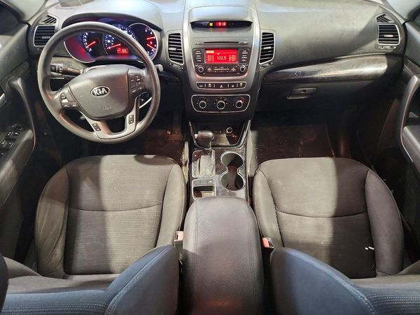 2014 KIA SORENTO Base/ LX