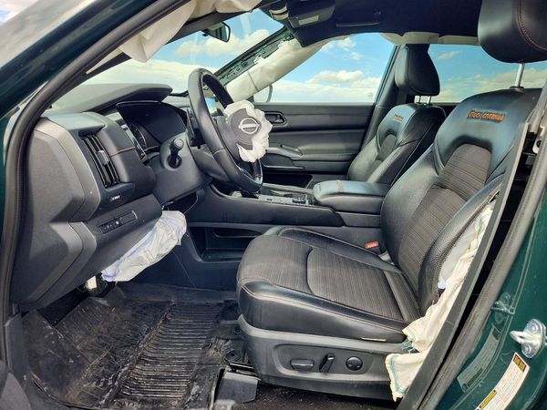 2023 NISSAN PATHFINDER SV — DENT