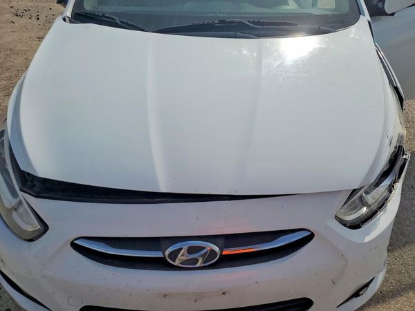 2015 HYUNDAI ACCENT GL(Middle-low)