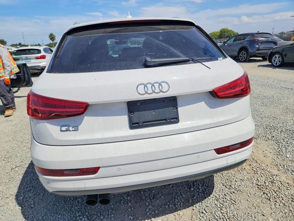 2018 AUDI Q3 Premium, Sport Premium
