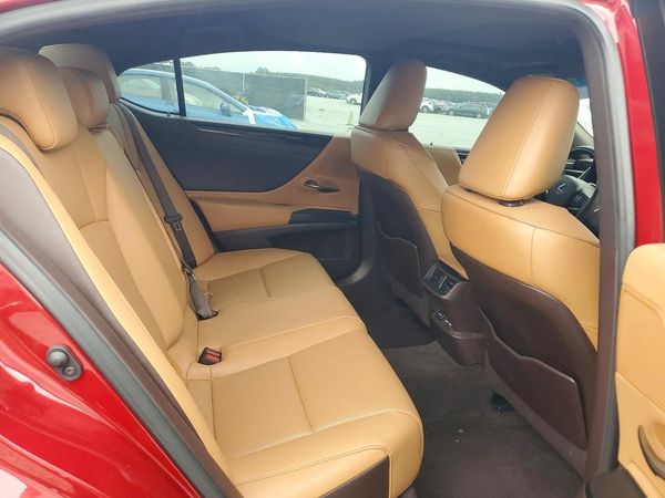 2021 LEXUS ES 350