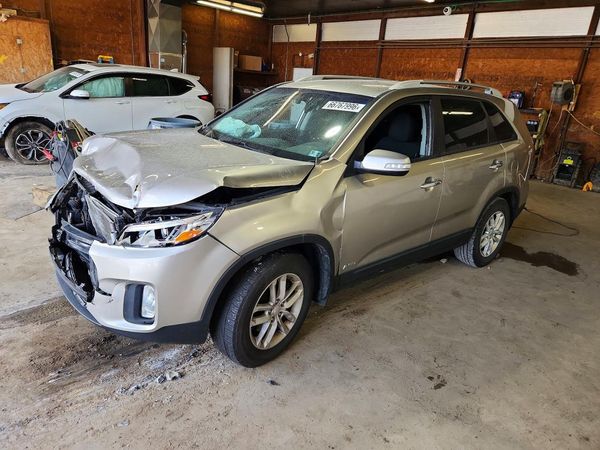 2015 KIA SORENTO GL