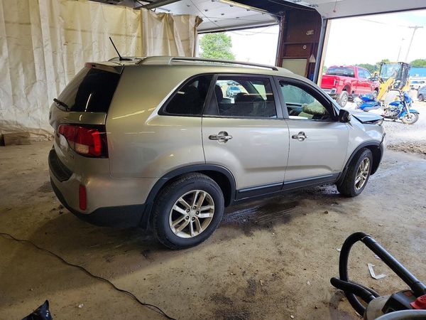 2015 KIA SORENTO GL