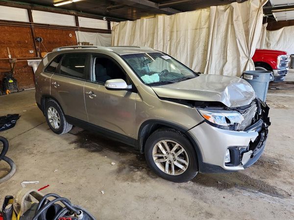 2015 KIA SORENTO GL