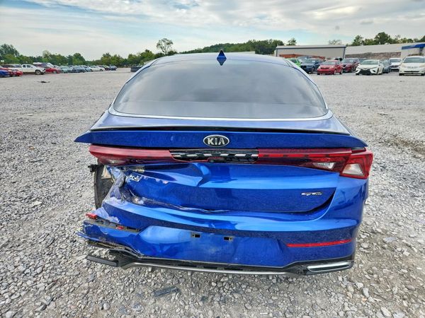 2021 KIA K5