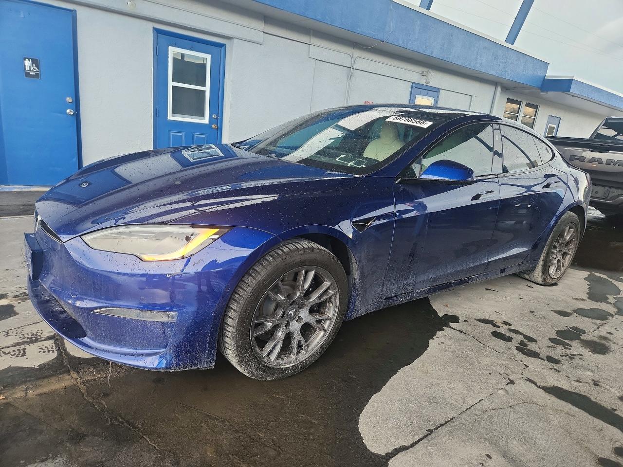 2022 TESLA MODEL S