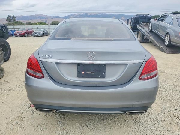 2015 MERCEDES-BENZ C Base