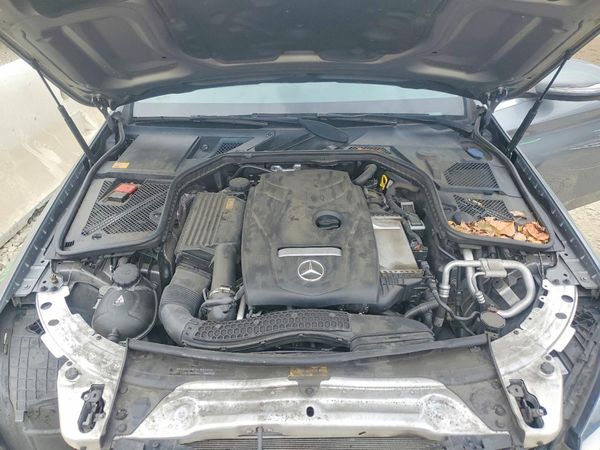 2015 MERCEDES-BENZ C Base