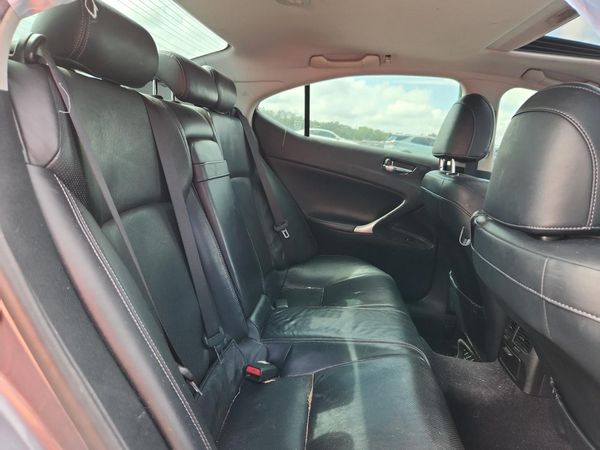 2012 LEXUS IS 250