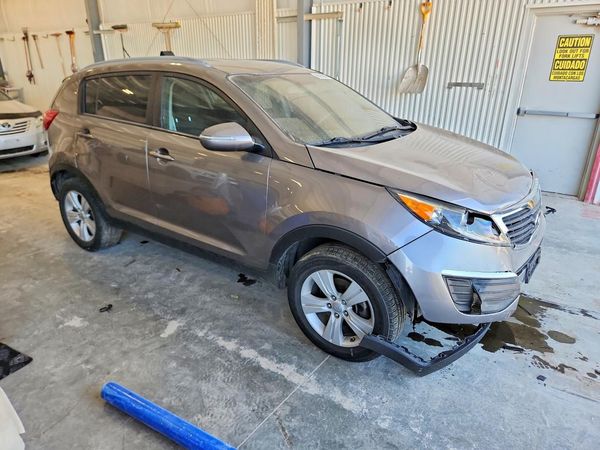 2013 KIA SPORTAGE LX