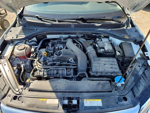 2024 VOLKSWAGEN JETTA SE, SE (AQ301 Trans) — Engine bay