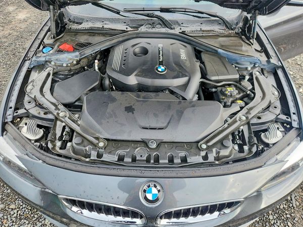 2020 BMW 4 SERIES — Engine bay
