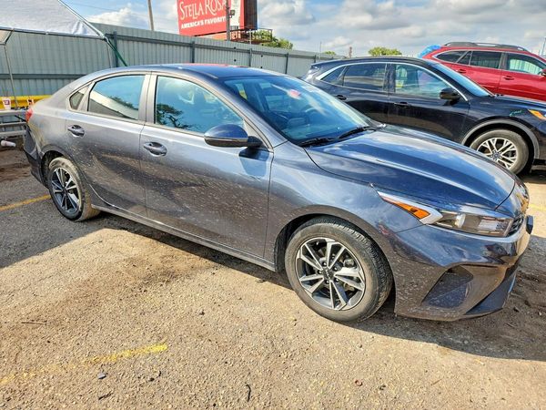 2024 KIA FORTE