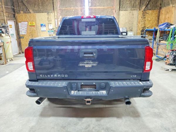 2018 CHEVROLET SILVERADO LTZ — DIRR