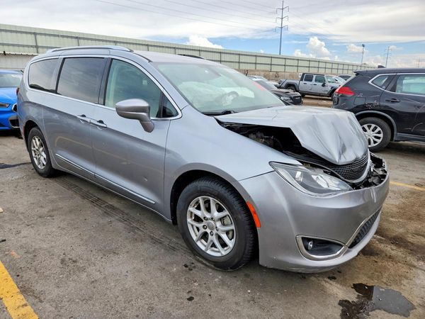2020 CHRYSLER PACIFICA