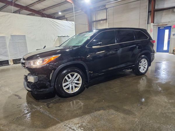 2016 TOYOTA HIGHLANDER