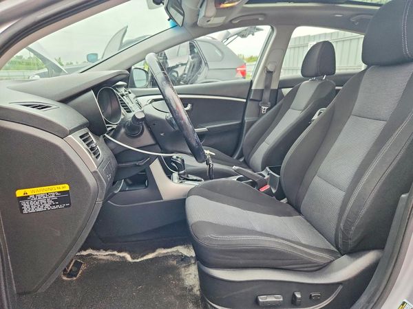 2014 HYUNDAI ELANTRA STD, Style, Tech