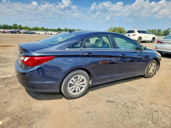 2012 HYUNDAI SONATA Middle-low level