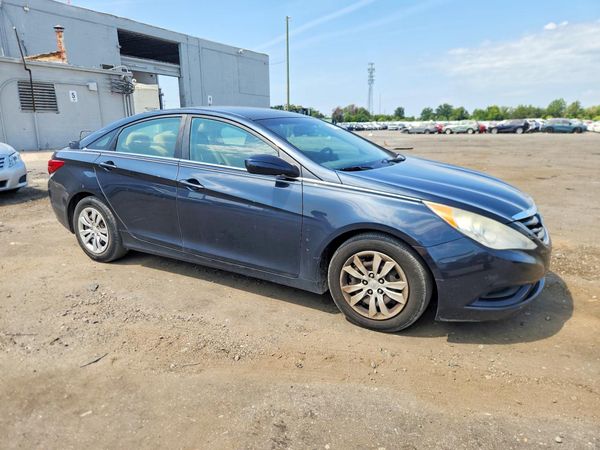 2012 HYUNDAI SONATA Middle-low level
