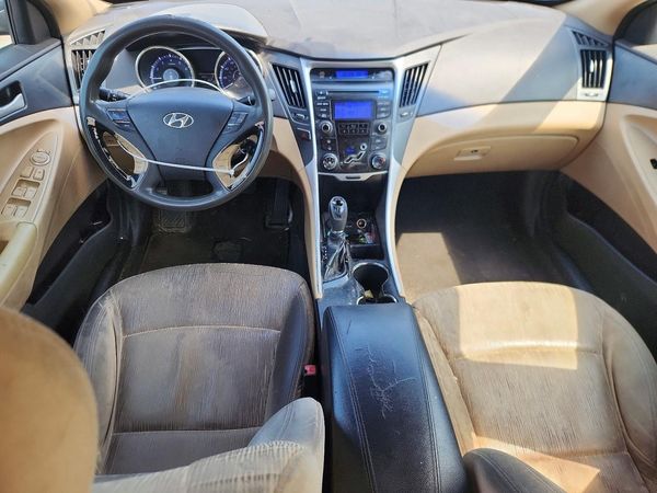 2012 HYUNDAI SONATA Middle-low level