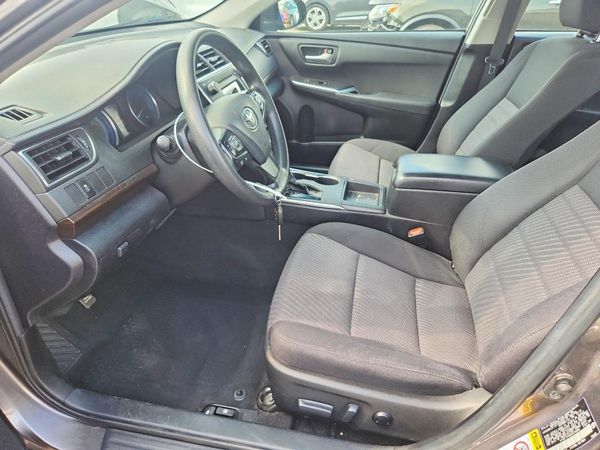 2016 TOYOTA CAMRY