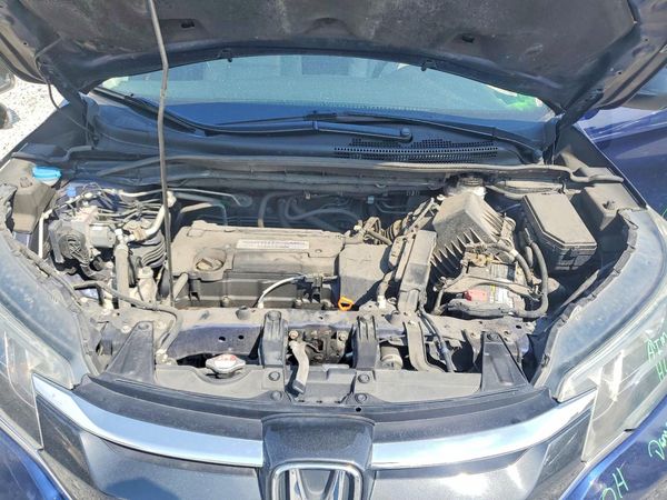 2015 HONDA CRV LX