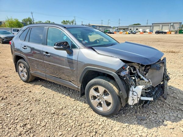 2022 TOYOTA RAV4
