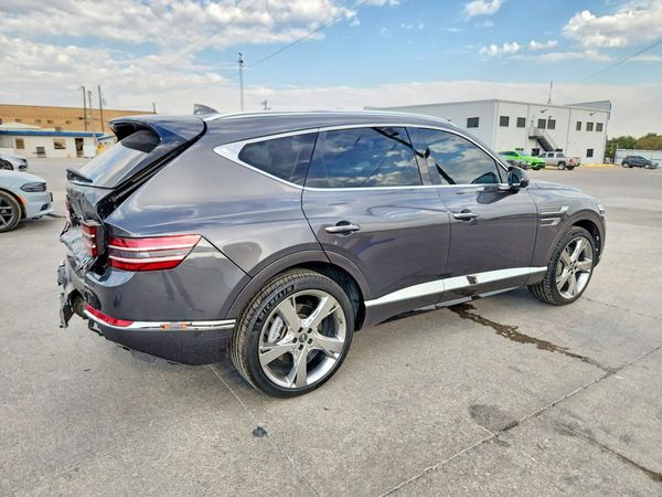 2023 GENESIS GV80