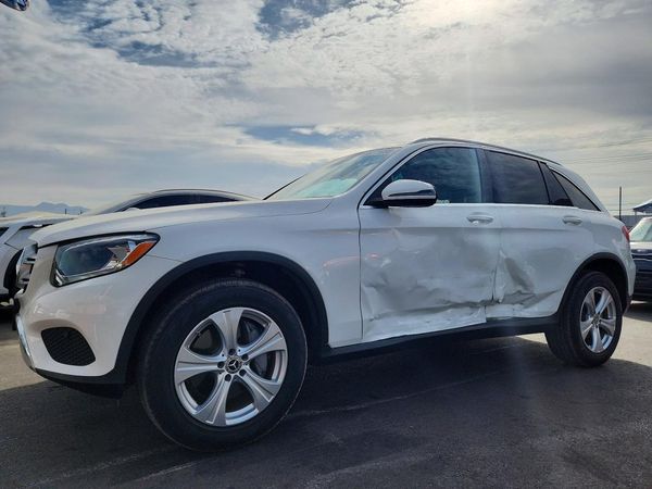 2018 MERCEDES-BENZ GLC GLC300