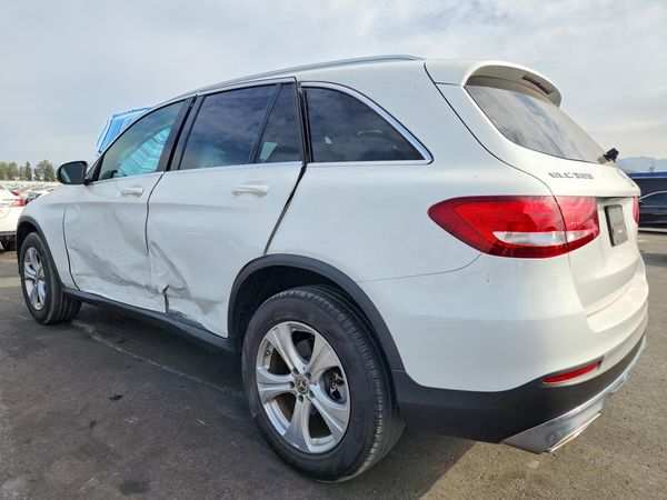 2018 MERCEDES-BENZ GLC GLC300