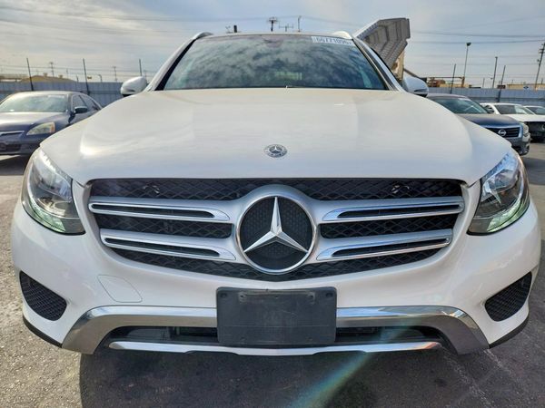 2018 MERCEDES-BENZ GLC GLC300