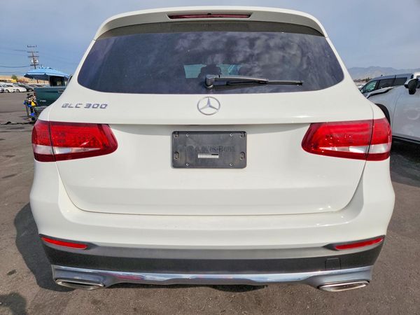 2018 MERCEDES-BENZ GLC GLC300