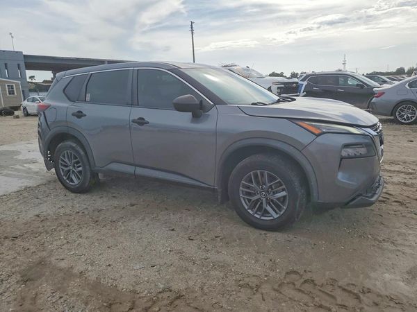 2021 NISSAN ROGUE S — Passenger 3/4
