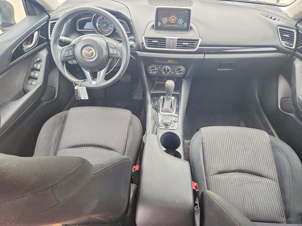 2016 MAZDA 3 Sport/GX