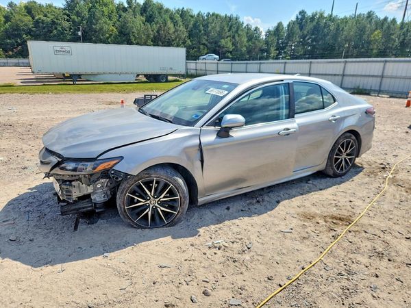 2022 TOYOTA CAMRY