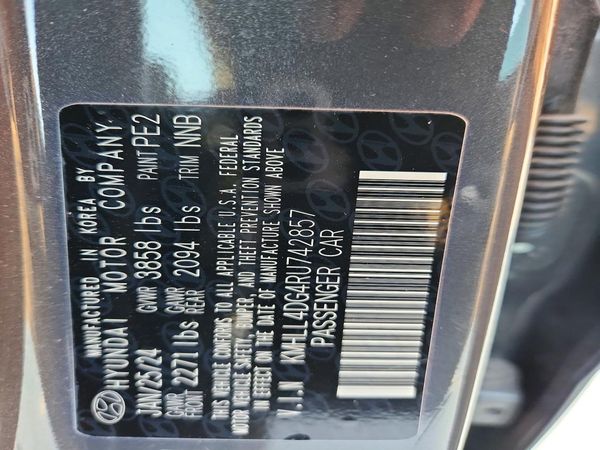 2024 HYUNDAI ELANTRA SE