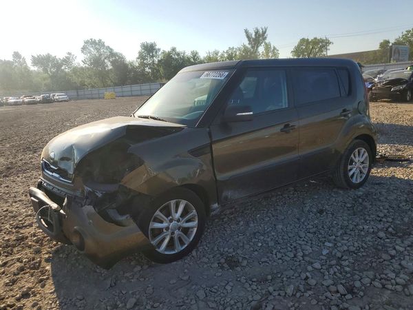 2013 KIA SOUL