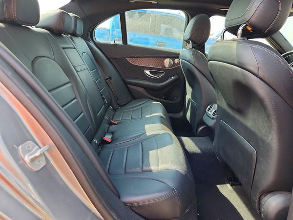 2016 MERCEDES-BENZ C