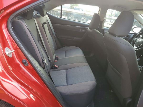 2019 TOYOTA COROLLA